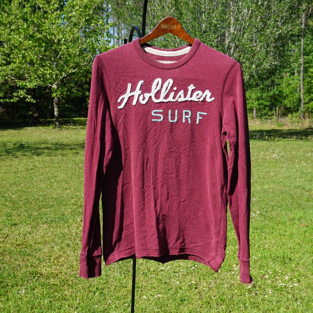Hollister Long Sleeve T